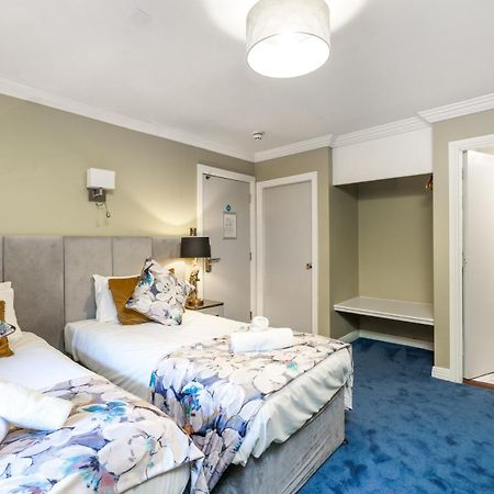 فندق Troysgate House كيلكيني المظهر الخارجي الصورة