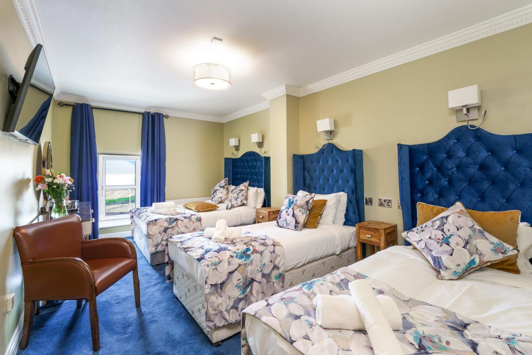فندق Troysgate House كيلكيني المظهر الخارجي الصورة